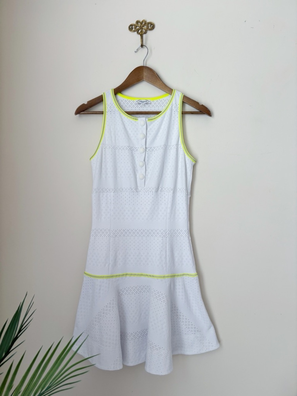 L'ETOILE Sport Lace Button Front Sleeveless Tennis Dress XS Summer Coastal